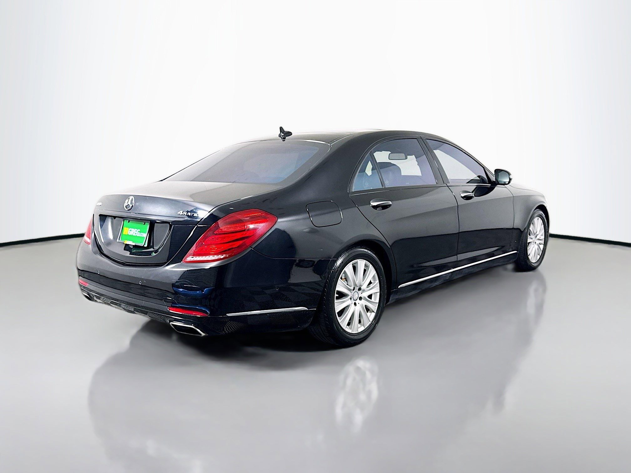 Used 2015 Mercedes-Benz S 550 4MATIC Sedan image 10