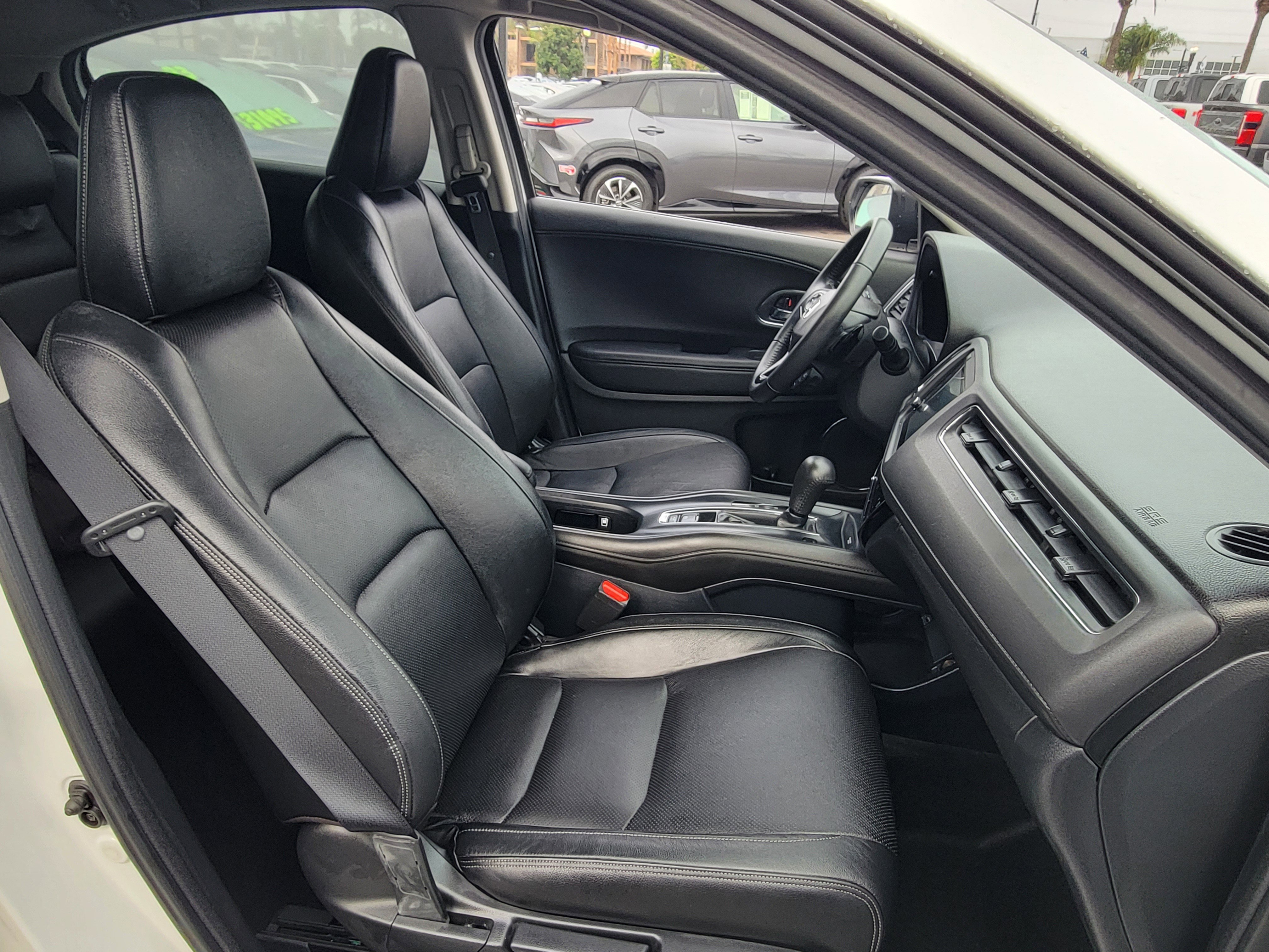 Used 2022 Honda HR-V EX-L image 20