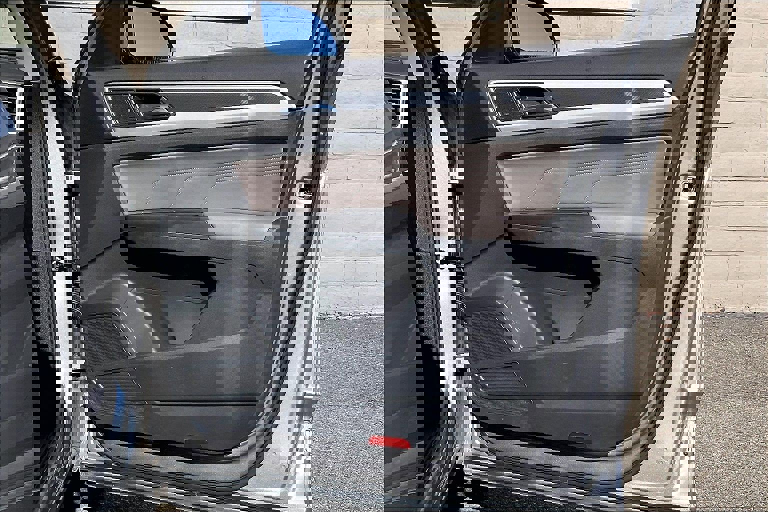 Certified 2022 Volkswagen Atlas SEL Premium image 23