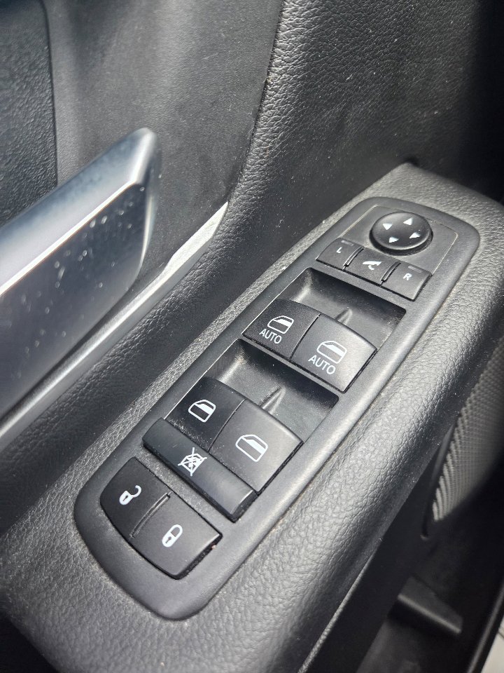 Used 2020 RAM 1500 Big Horn image 27