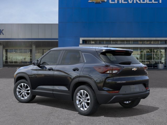 New 2026 Chevrolet TrailBlazer LS w/ LS Confidence Package FWD image 3