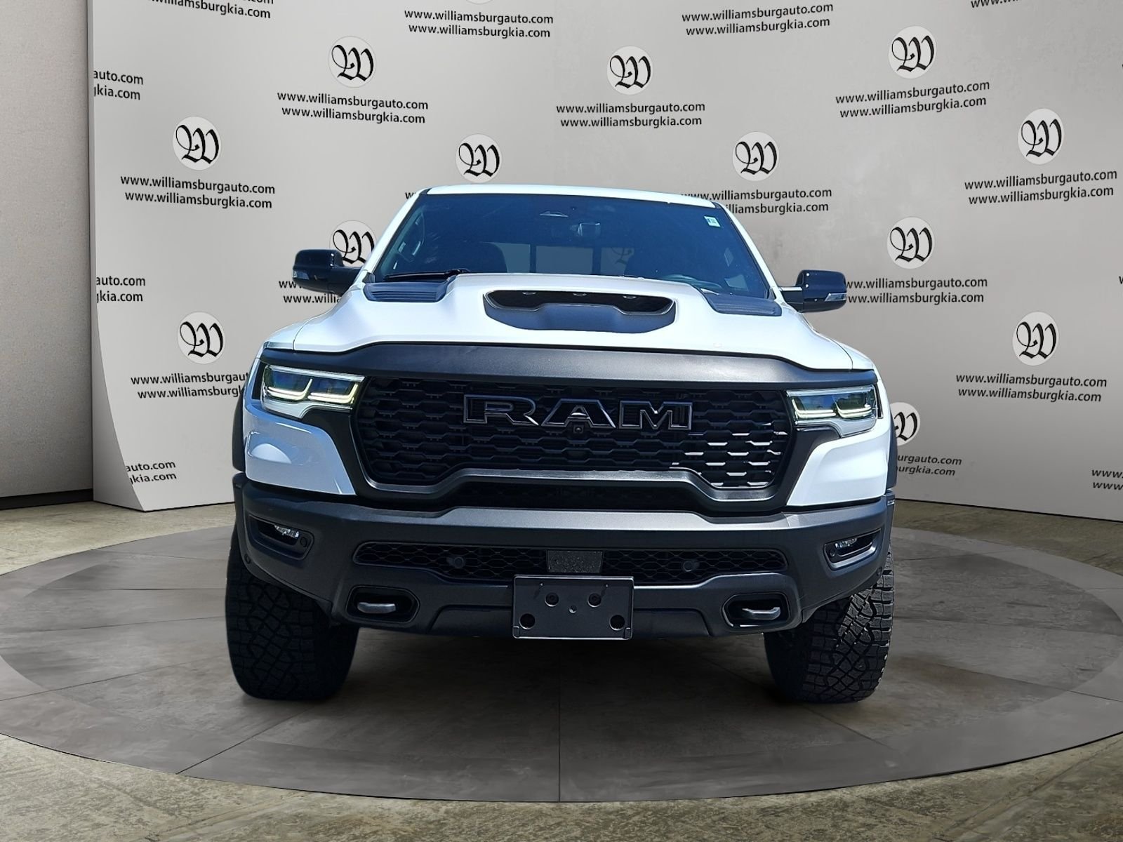 New 2026 RAM 1500 RHO w/ RHO Level 1 Equipment Group AWD/4WD image 8