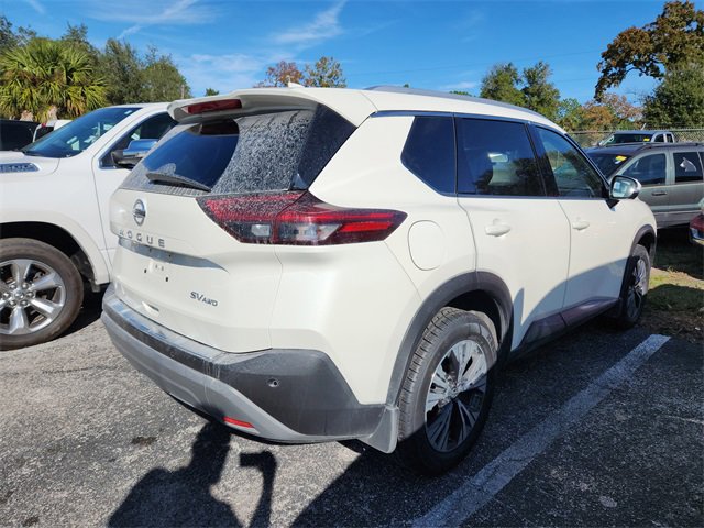 Used 2021 Nissan Rogue SV w/ Premium Package image 6