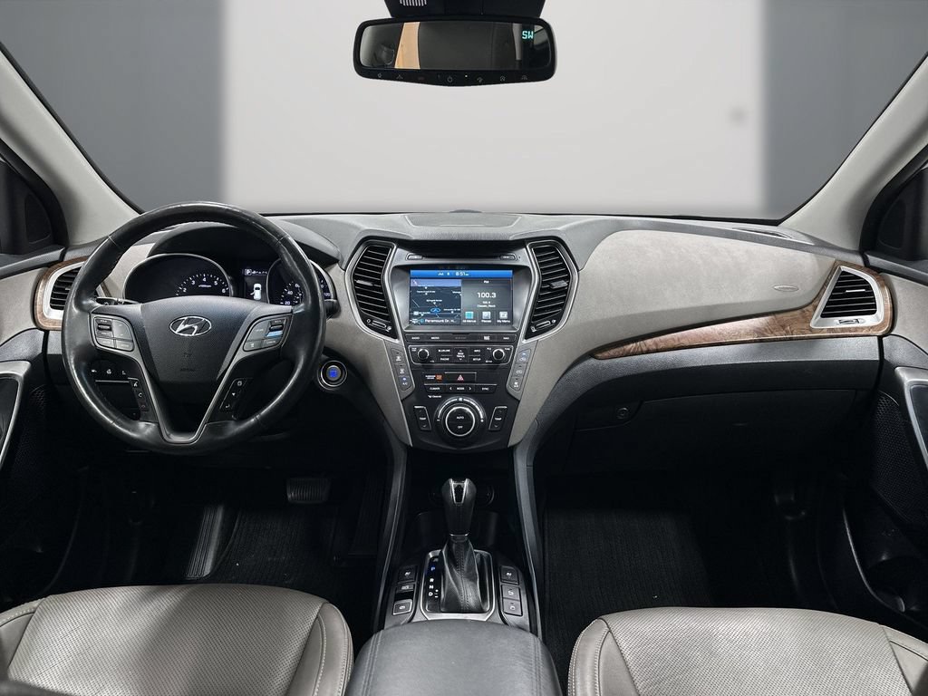 Used 2017 Hyundai Santa Fe Limited AWD/4WD image 18