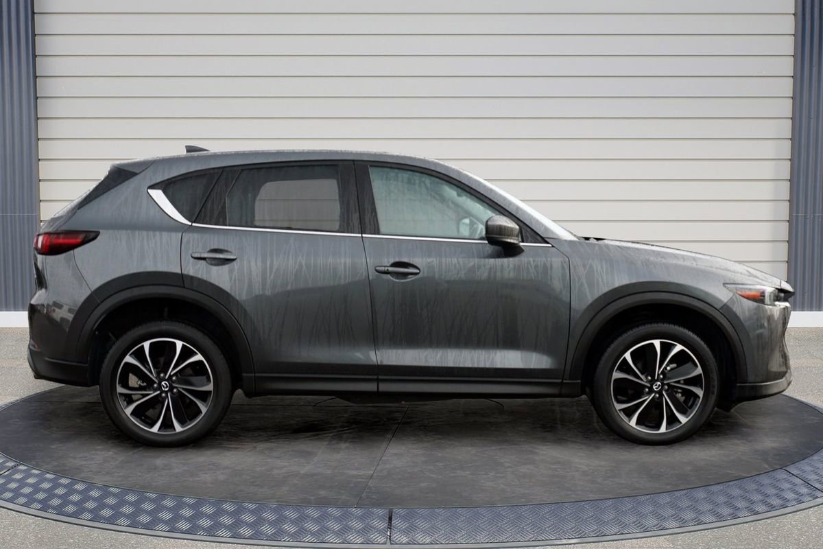 Used 2022 MAZDA CX-5 AWD 2.5 S w/ Premium Package image 8