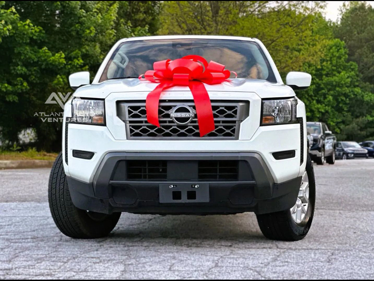 Used 2023 Nissan Frontier SV image 5