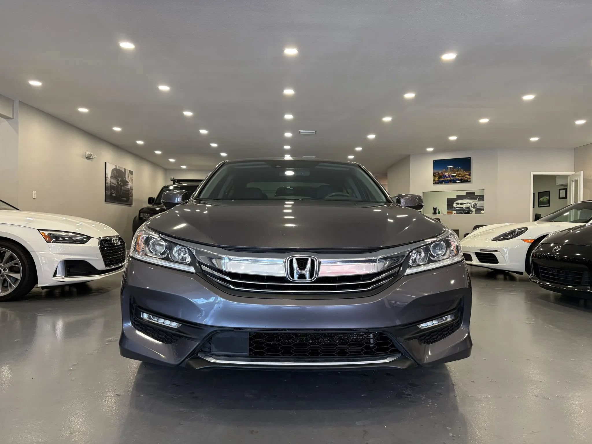 Used 2016 Honda Accord EX-L image 2
