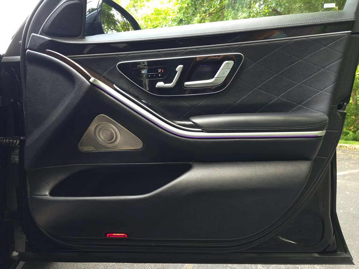 Used 2022 Mercedes-Benz S 580 4MATIC Sedan image 27