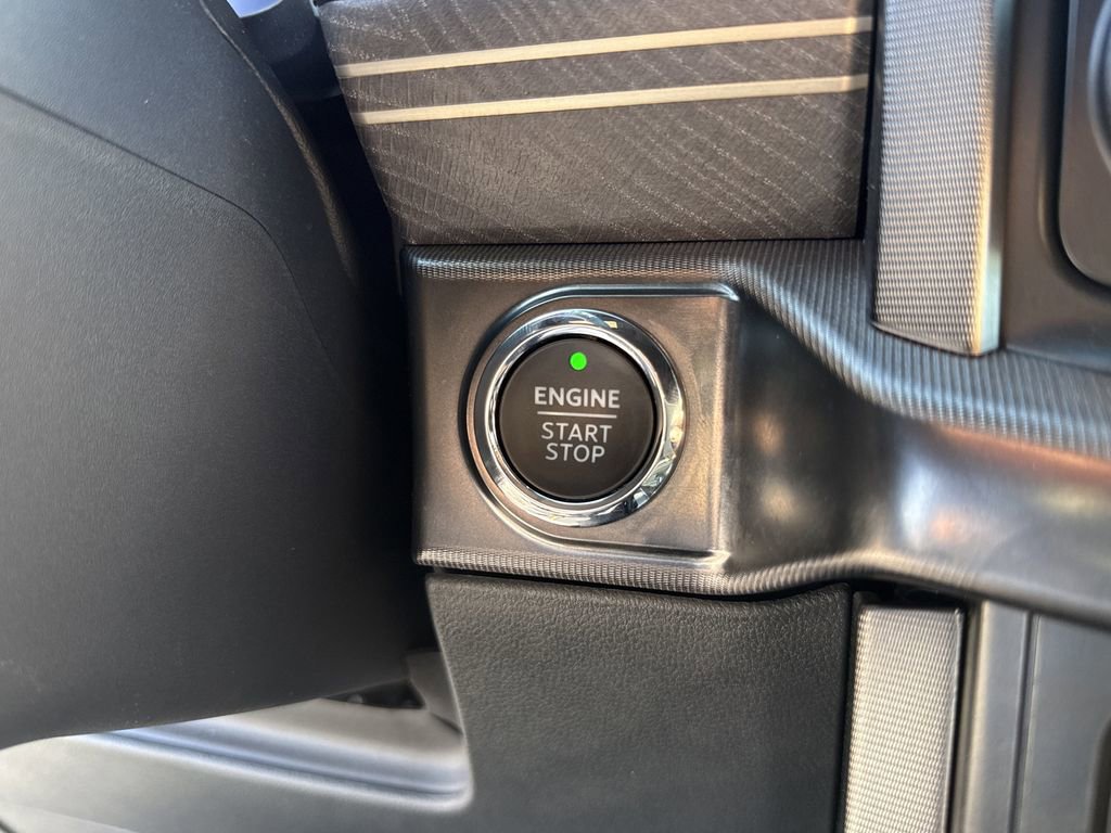 Used 2023 Ford F150 Platinum w/ Equipment Group 701A High image 15