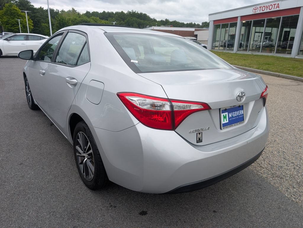 Used 2016 Toyota Corolla LE FWD image 3