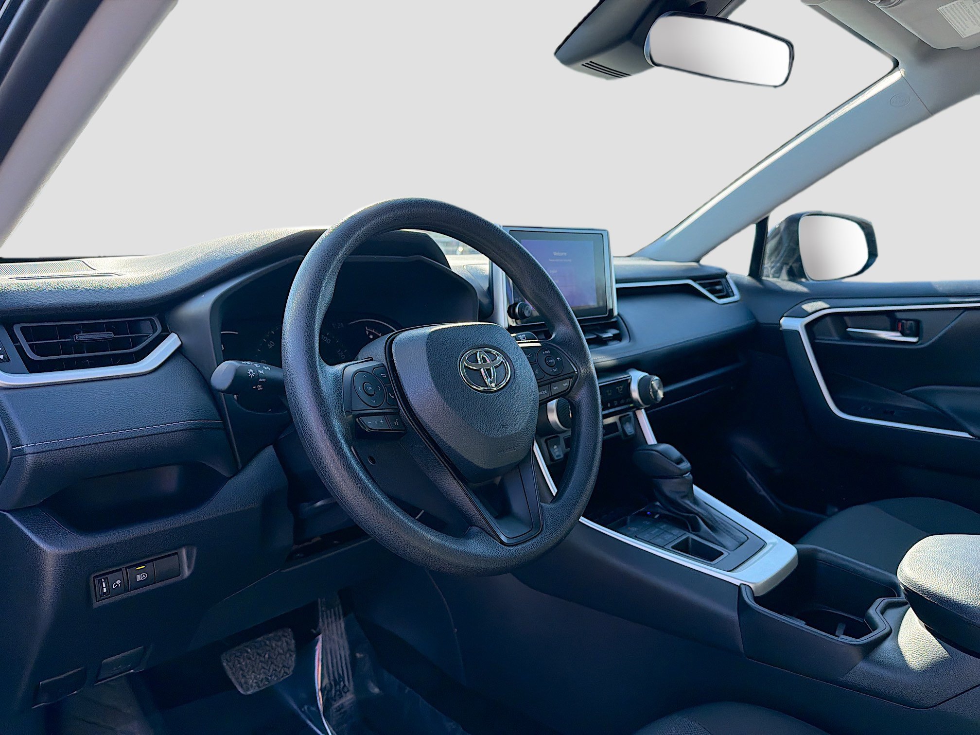 Certified 2025 Toyota RAV4 XLE image 3