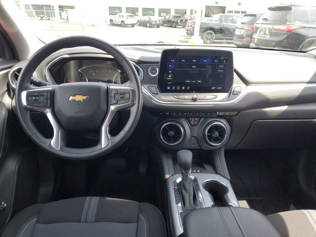Used 2023 Chevrolet Blazer LT w/ Convenience Package AWD/4WD image 24