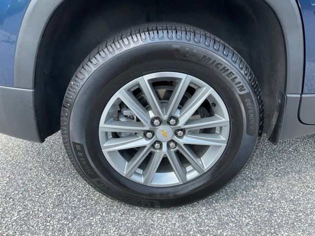 Used 2023 Chevrolet Traverse LT FWD image 26