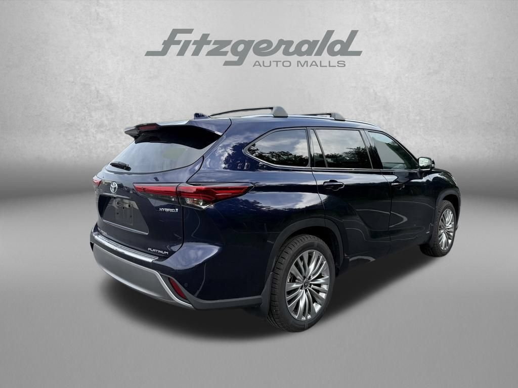 Used 2023 Toyota Highlander Platinum AWD/4WD image 8
