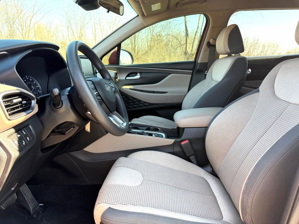 Used 2019 Hyundai Santa Fe SE AWD/4WD image 17