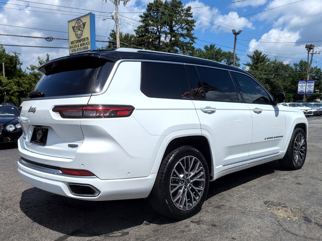 Used 2021 Jeep Grand Cherokee L Summit image 7