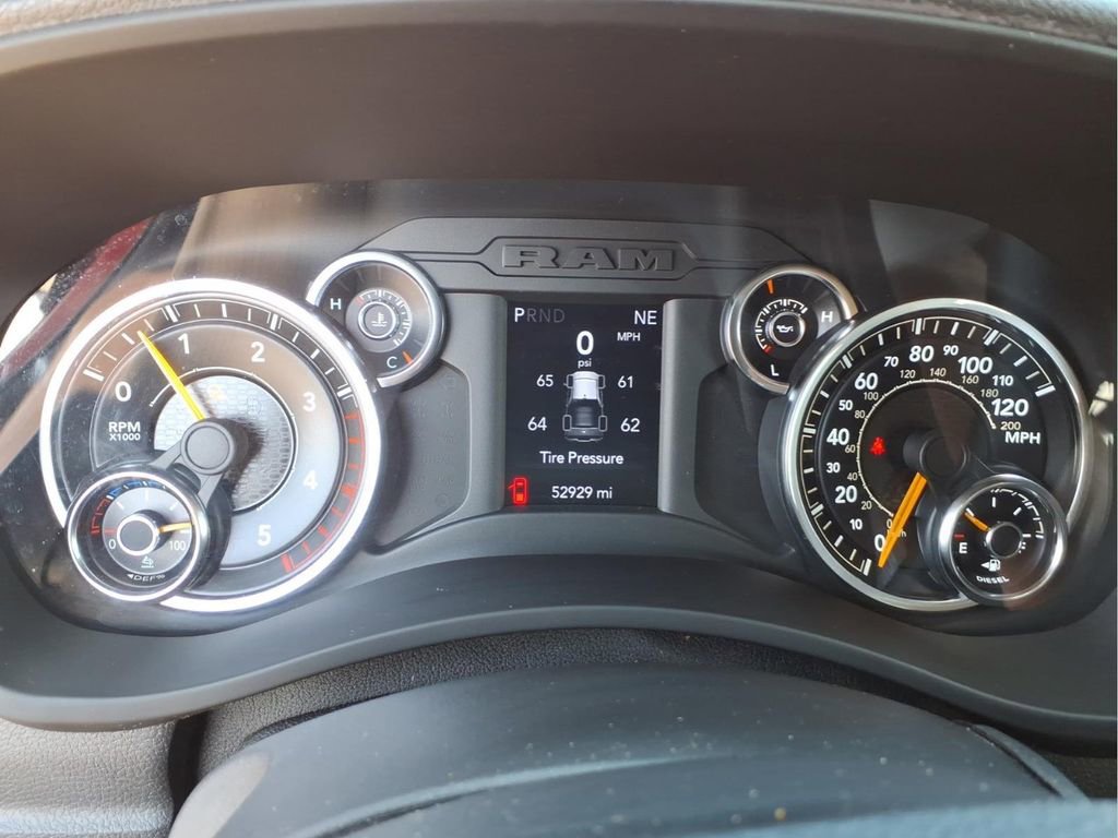 Used 2020 RAM 2500 Tradesman w/ Chrome Appearance Group image 19