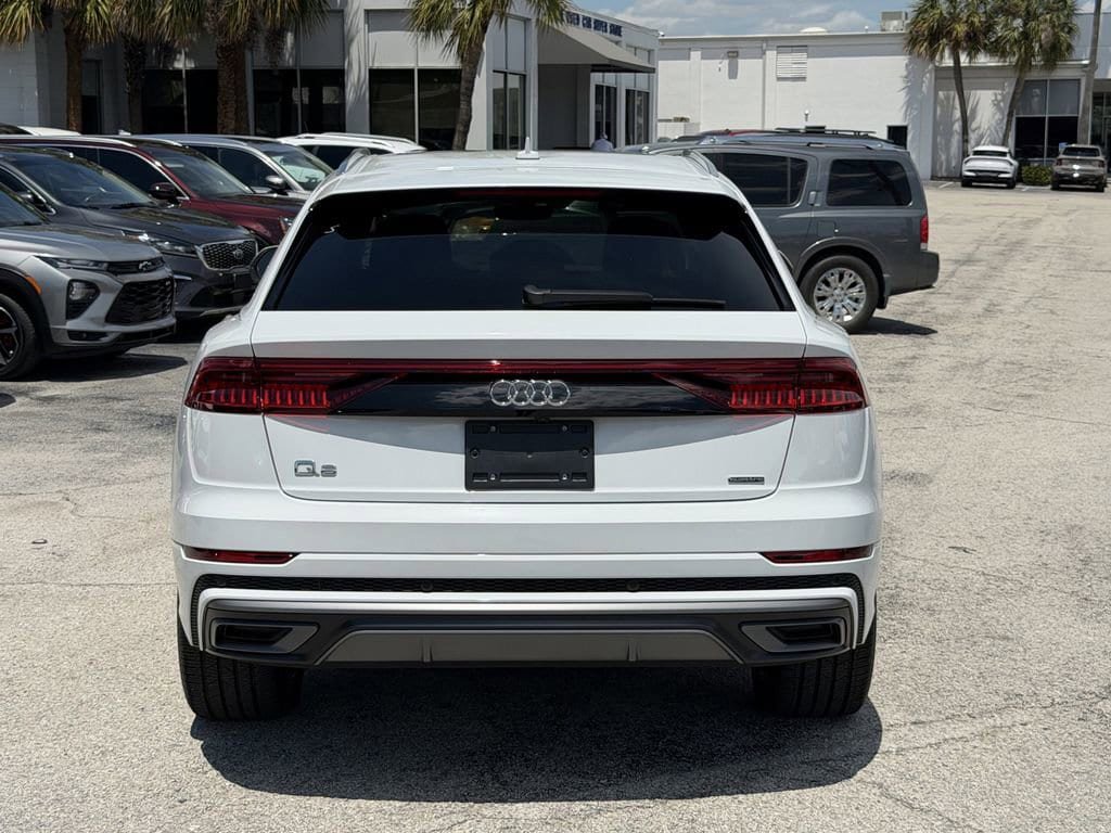 Used 2023 Audi Q8 Premium Plus w/ Premium Plus Package AWD/4WD image 6