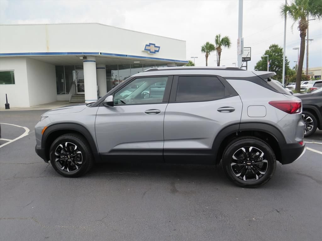 Used 2023 Chevrolet TrailBlazer LT AWD/4WD image 6