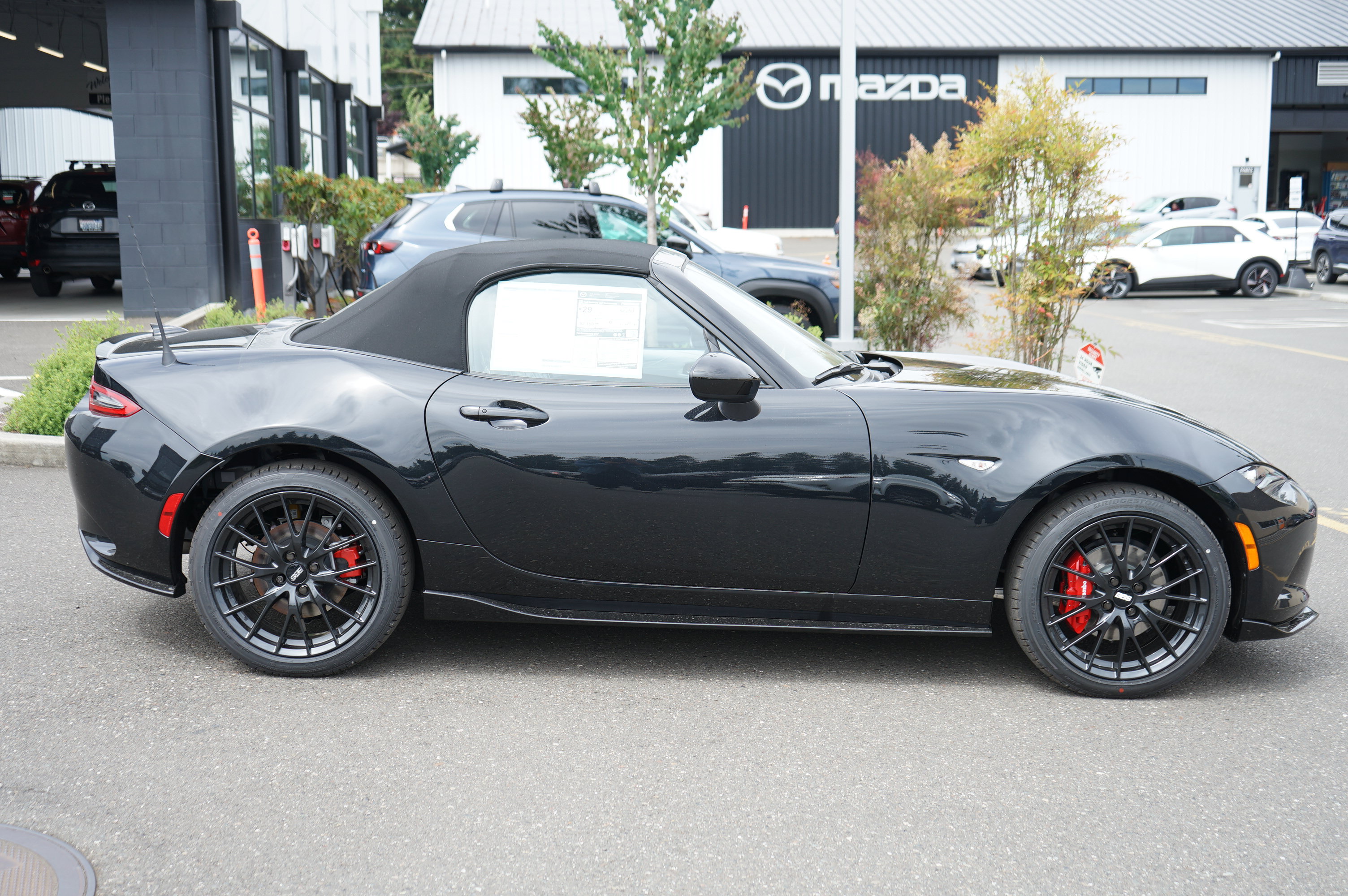 New 2026 MAZDA MX-5 Miata Club RWD image 2