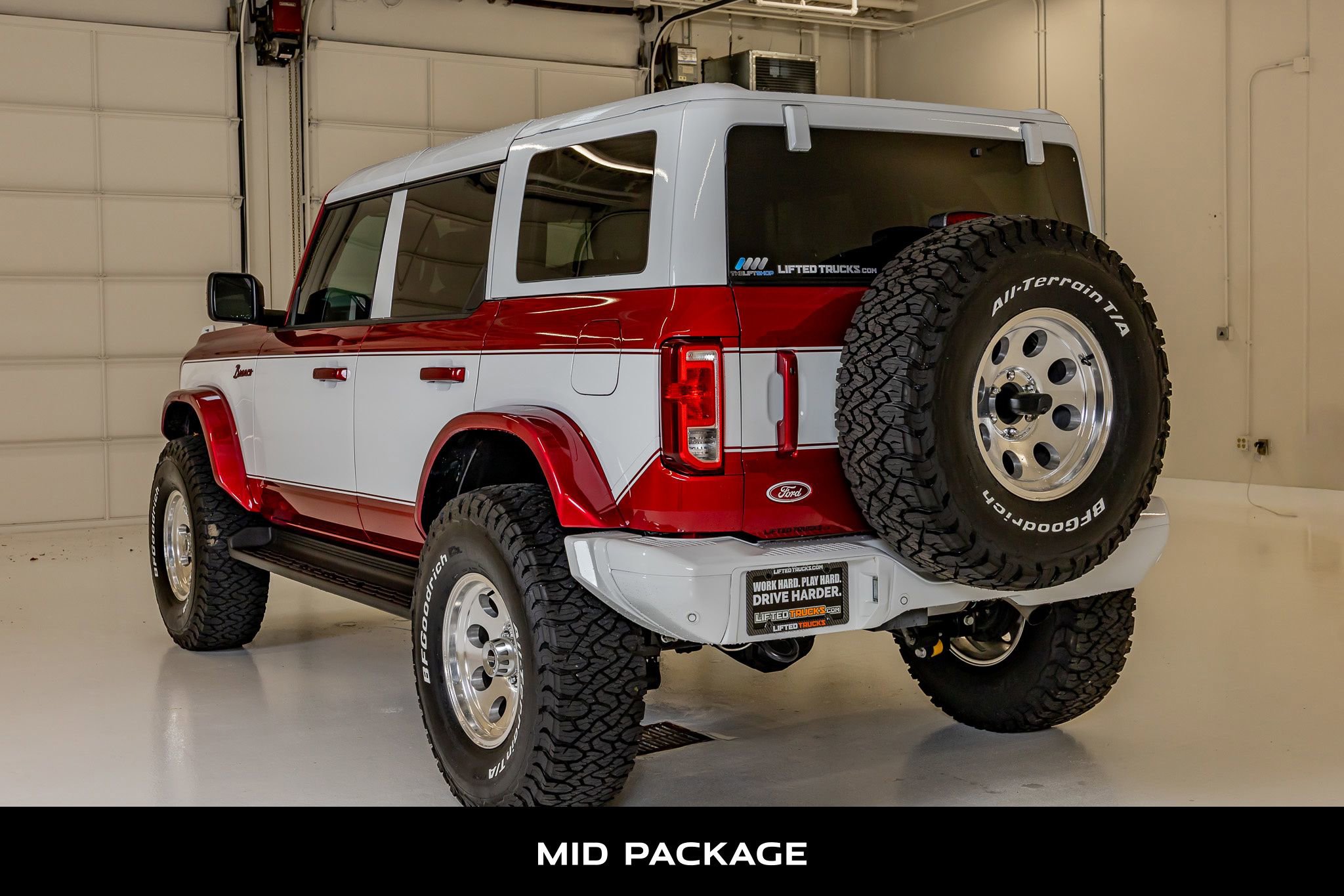 Used 2025 Ford Bronco Heritage Edition AWD/4WD image 7