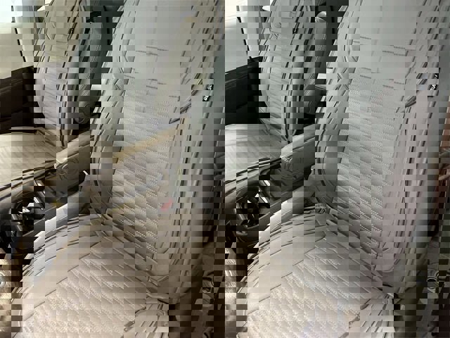 Used 2021 Chrysler Pacifica Touring image 18