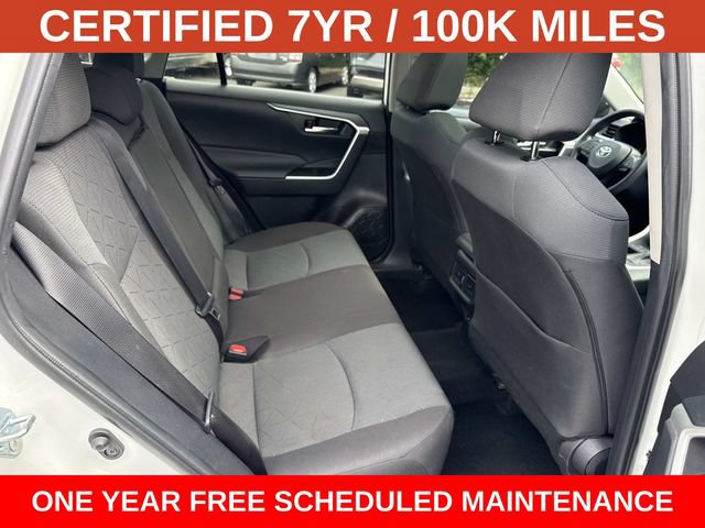 Used 2024 Toyota RAV4 XLE w/ Convenience Package FWD image 11