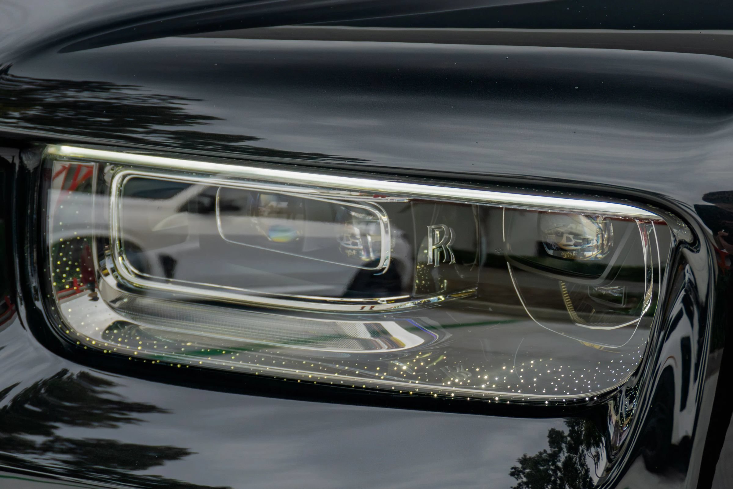 Used 2024 Rolls-Royce Phantom Sedan RWD image 21