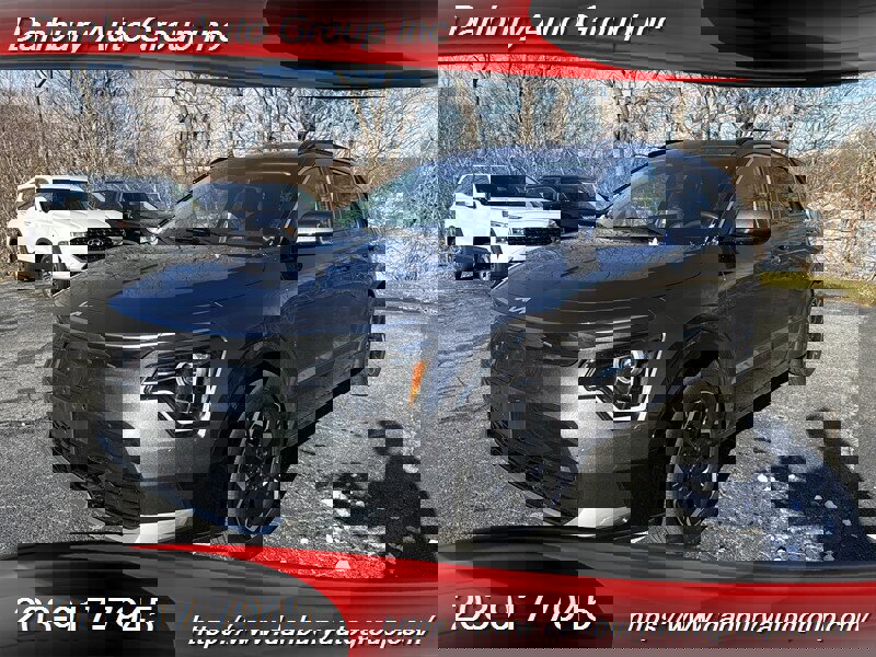 Used 2025 Kia Niro Wind w/ Wind Preserve Package image 1