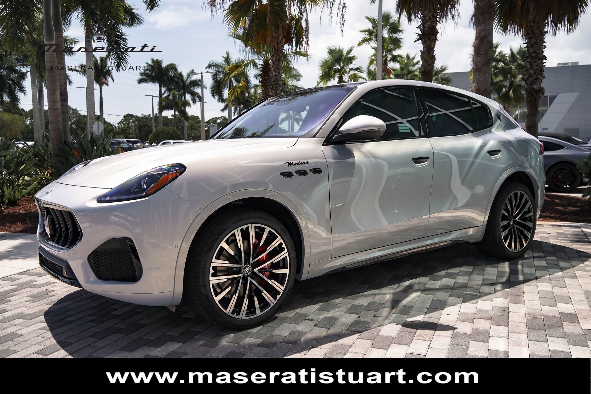 New 2025 Maserati Grecale Modena AWD/4WD image 3