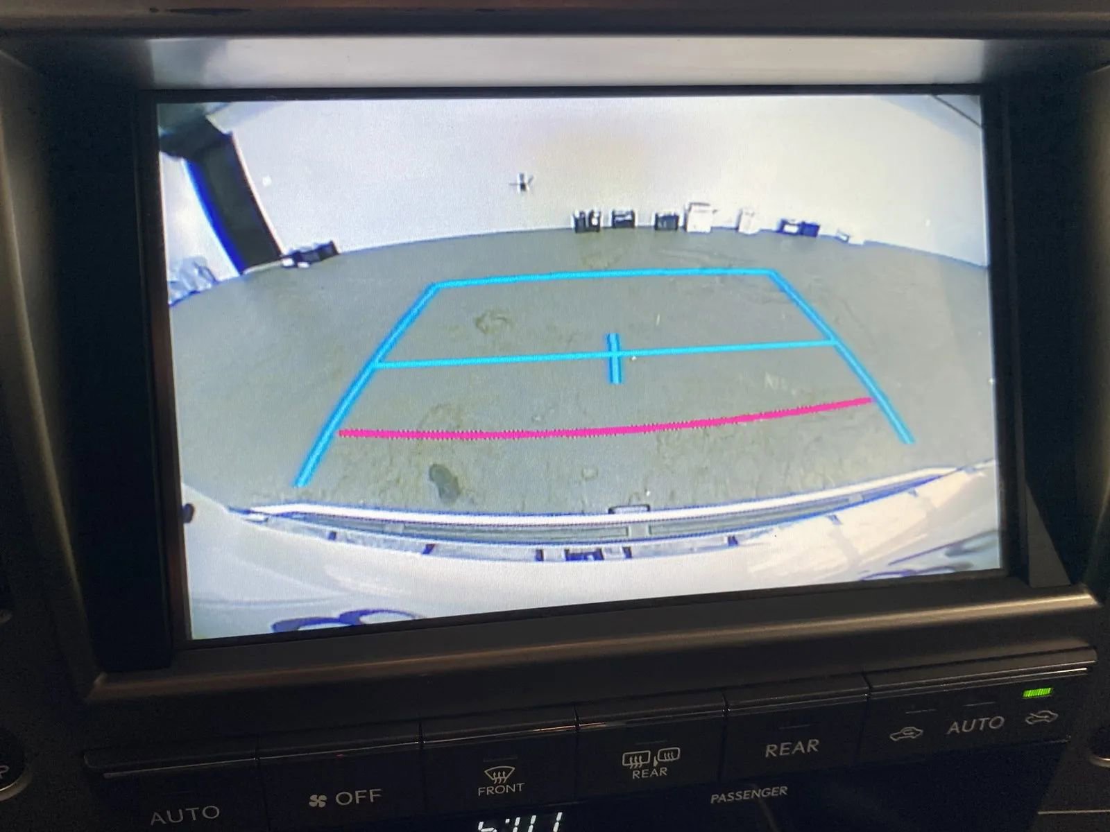 Used 2019 Lexus GX 460 Base image 16