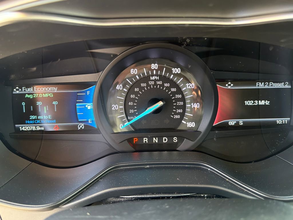 Used 2019 Ford Fusion SEL image 16