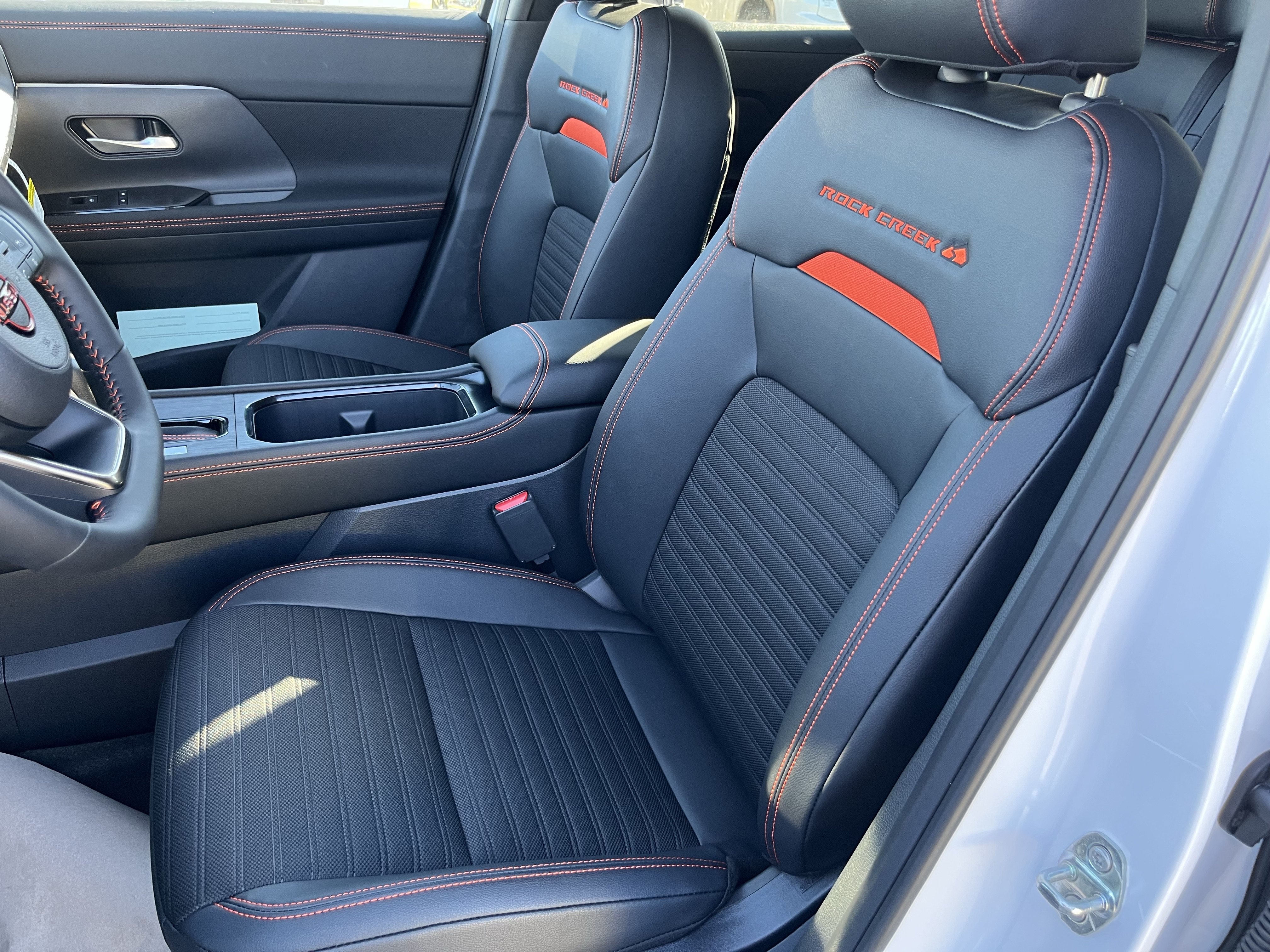 New 2027 Nissan Kicks SV w/ Rock Creek Edition AWD/4WD image 12