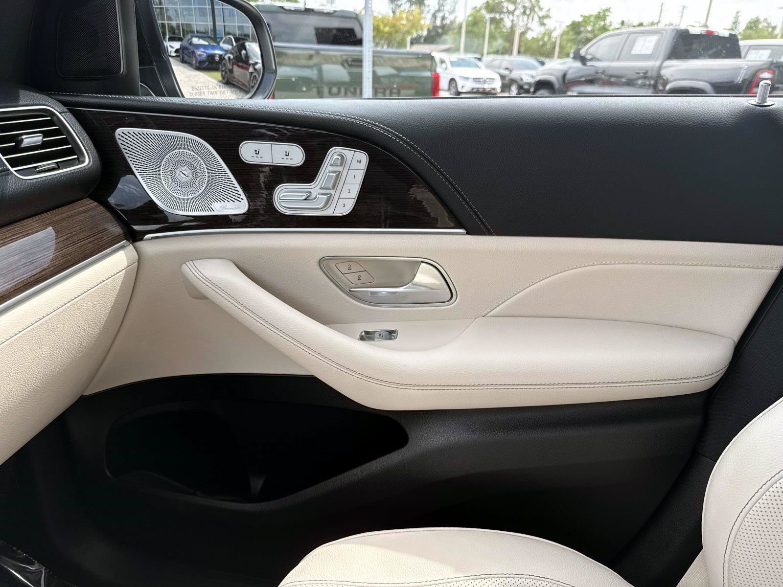 Certified 2024 Mercedes-Benz GLE 450e 4MATIC image 25
