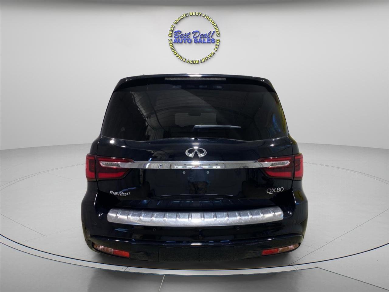 Used 2019 INFINITI QX80 Luxe AWD/4WD image 3