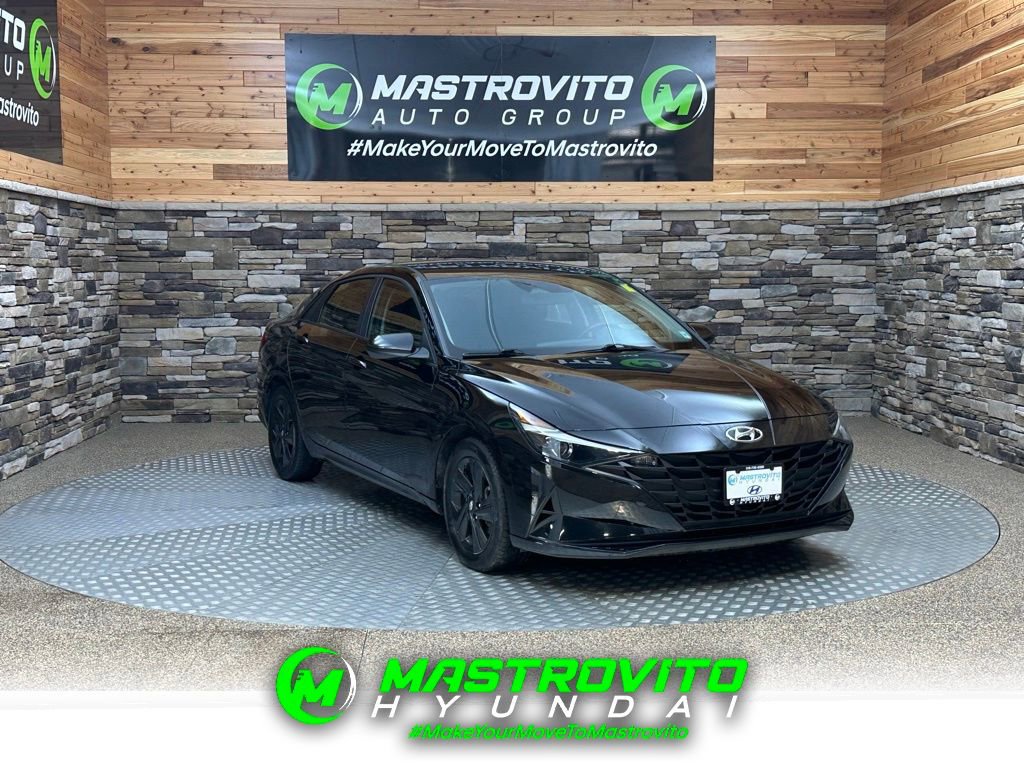Used 2023 Hyundai Elantra SEL