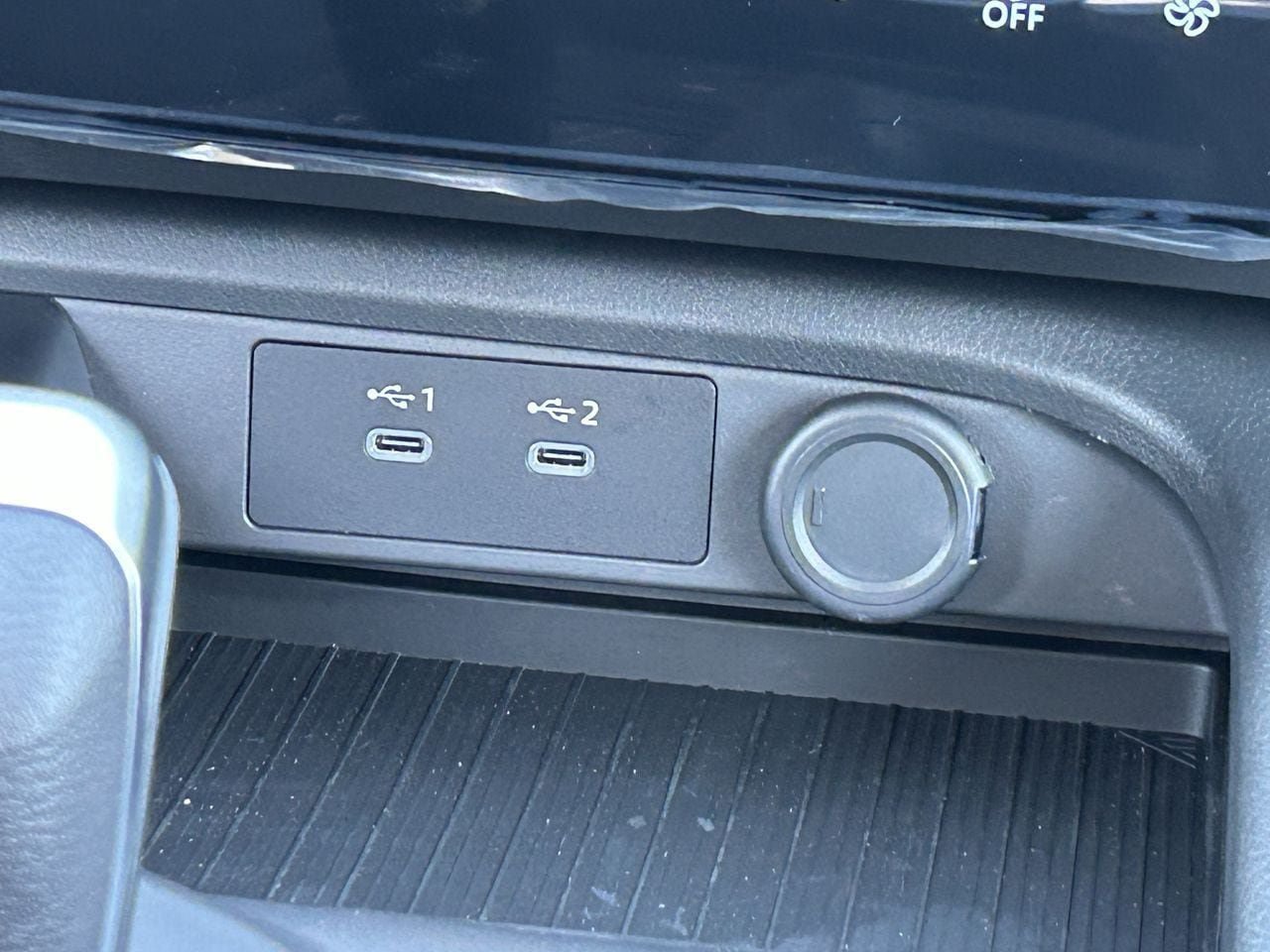 New 2027 Nissan Sentra SV FWD image 18