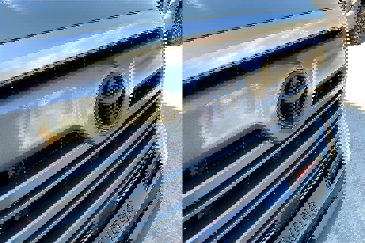 Used 2025 Toyota Tundra Limited image 29