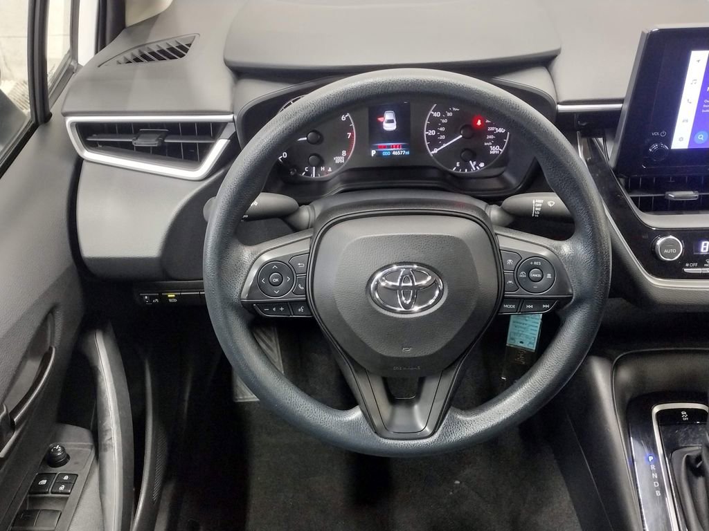 Used 2023 Toyota Corolla LE image 31