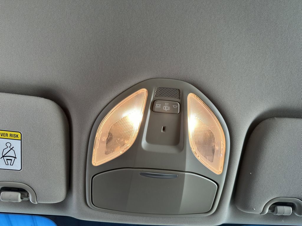 Used 2018 Hyundai Santa Fe Sport FWD image 25