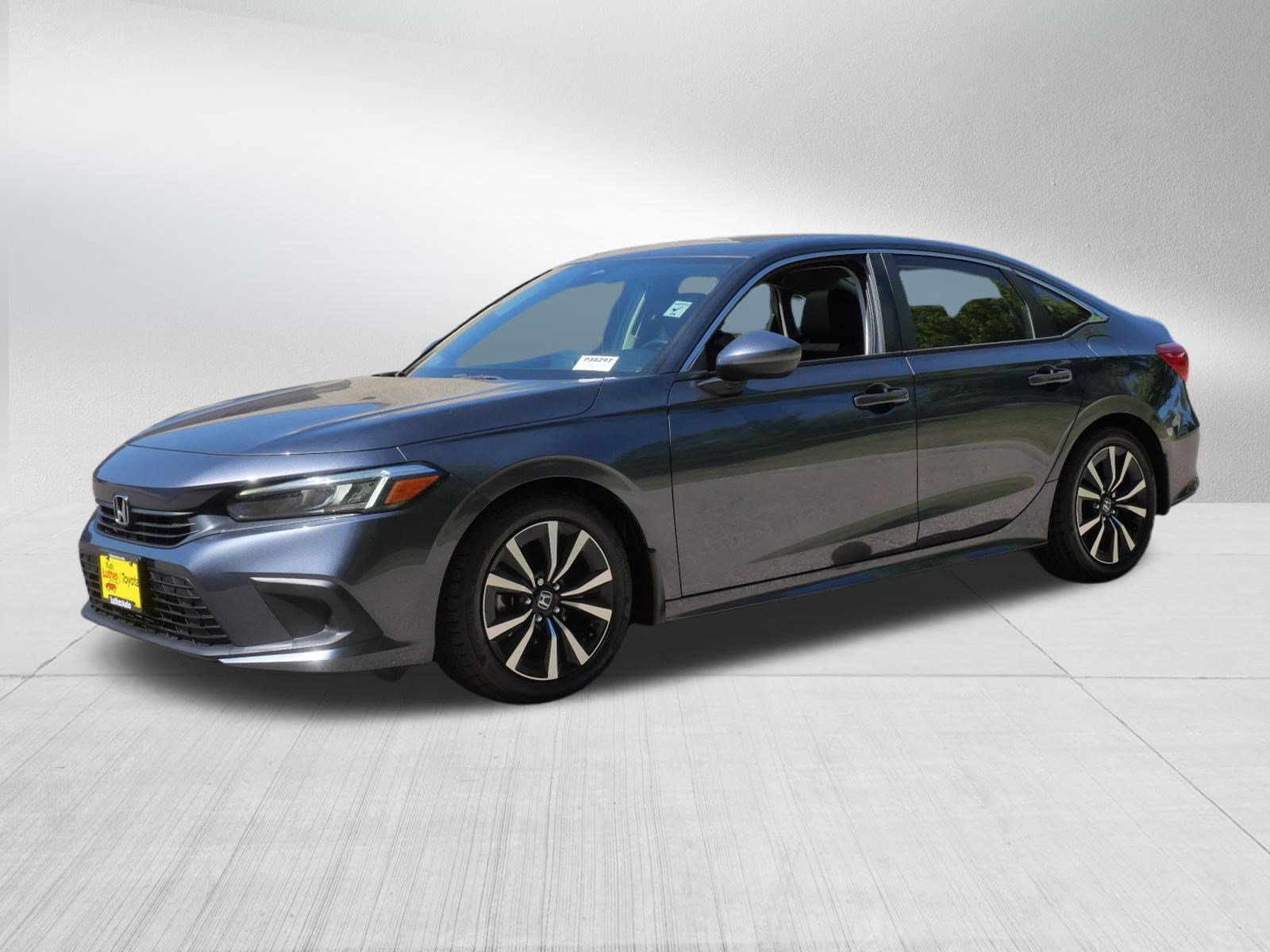 Used 2022 Honda Civic EX image 3