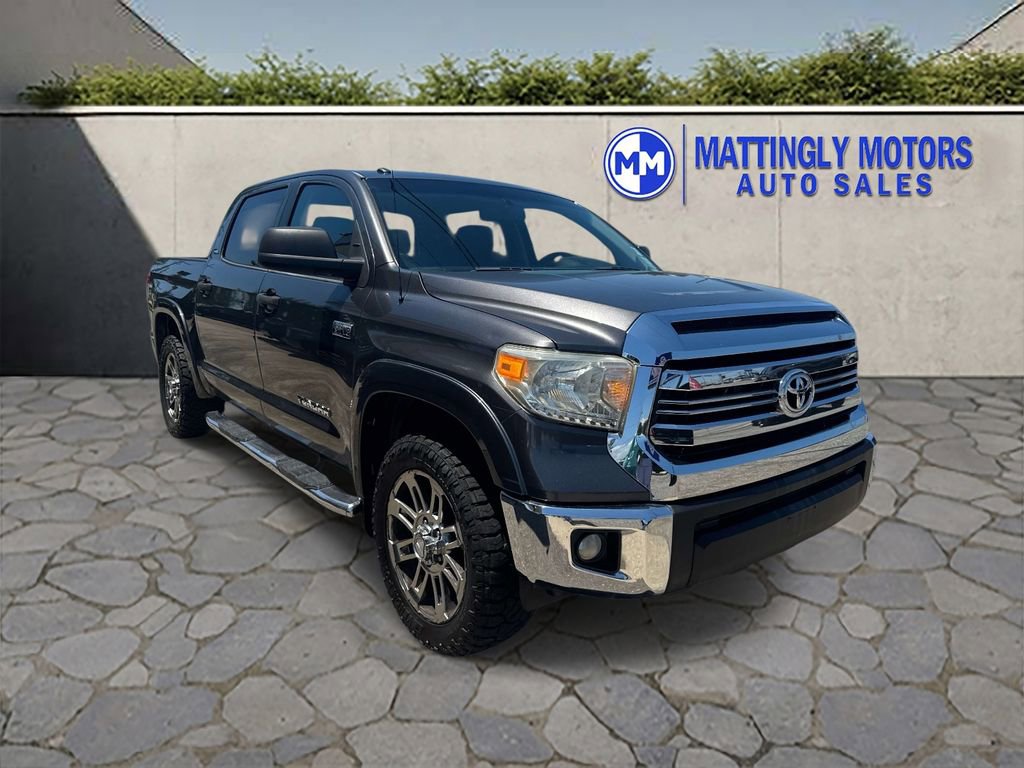 Used 2016 Toyota Tundra SR5 w/ SR5 Upgrade Package RWD image 1