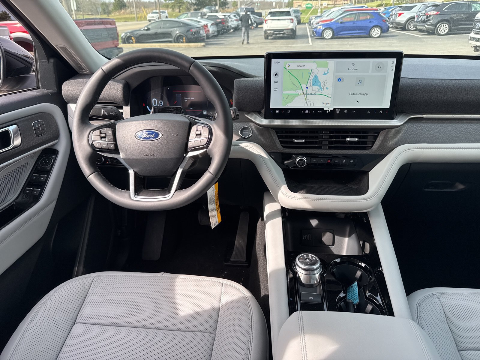 New 2026 Ford Explorer Platinum w/ LUX Leather Package AWD/4WD image 9
