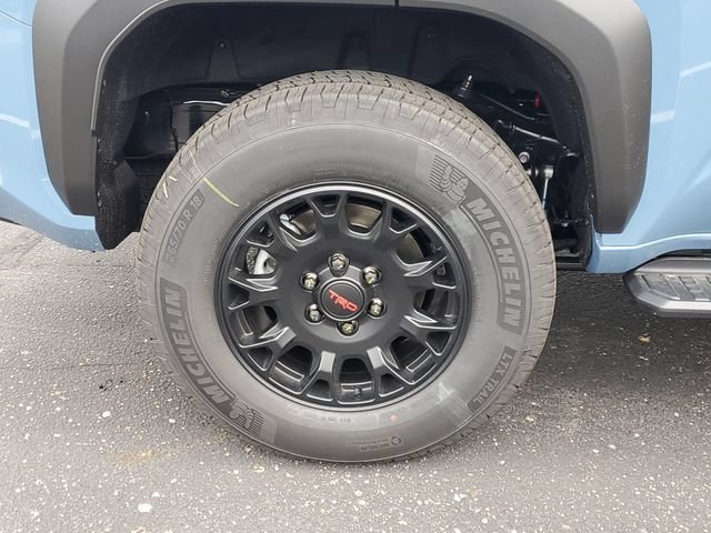 New 2026 Toyota 4Runner TRD Off-Road Premium AWD/4WD image 5