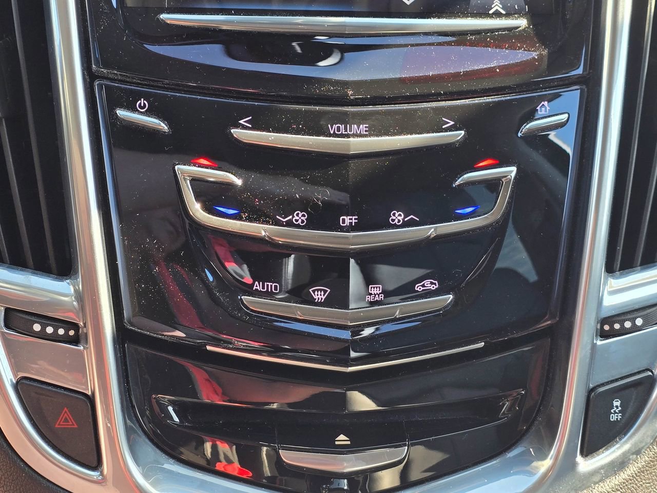Used 2013 Cadillac SRX FWD image 17