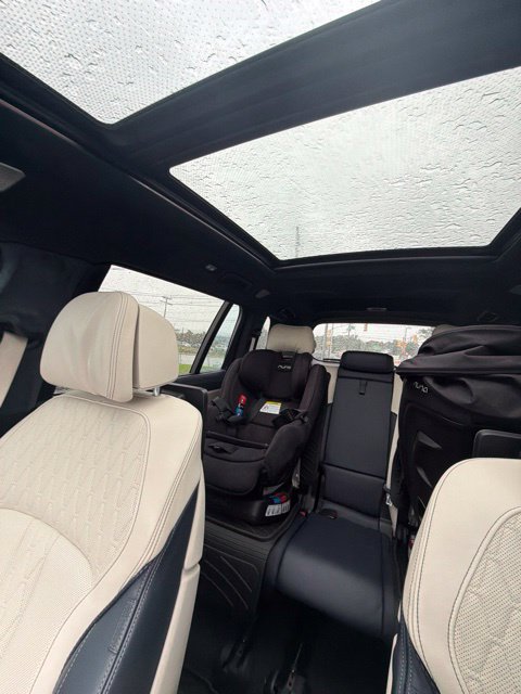 Used 2019 BMW X7 xDrive50i w/ M Sport Package AWD/4WD image 8