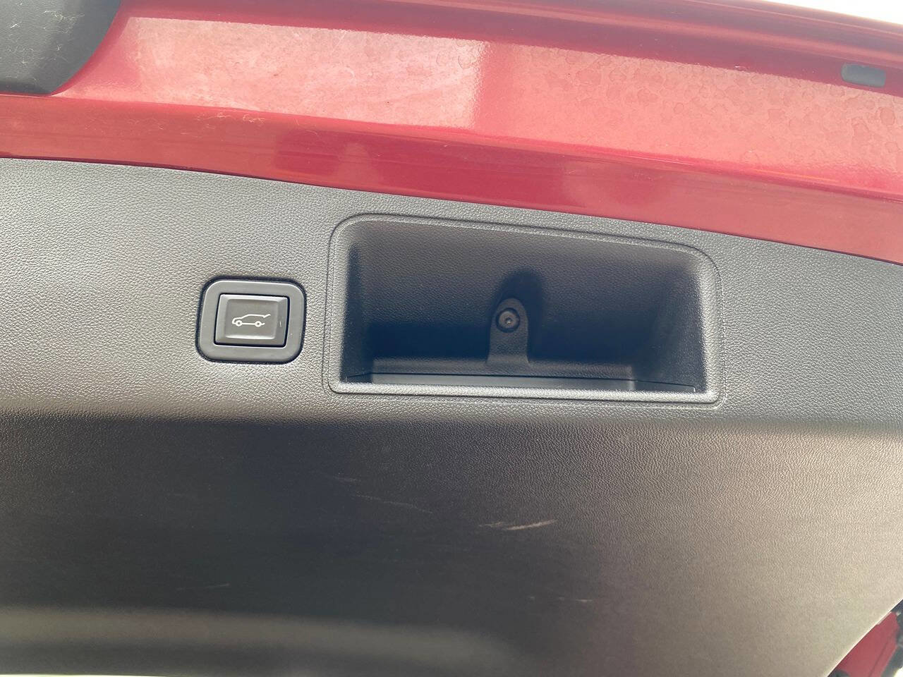 Used 2018 GMC Terrain Denali w/ Driver Alert Package II image 28