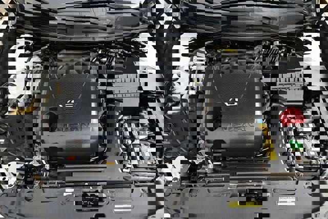 Used 2016 Nissan Maxima SR w/ Midnight Edition image 15