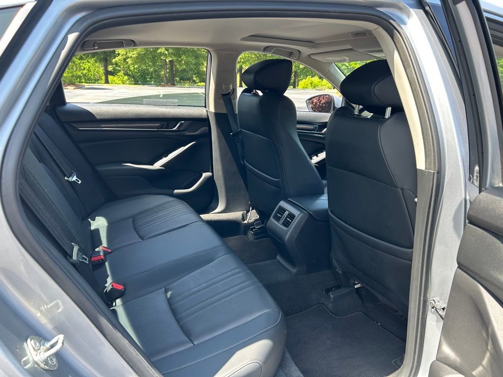 Used 2018 Honda Accord Touring image 45