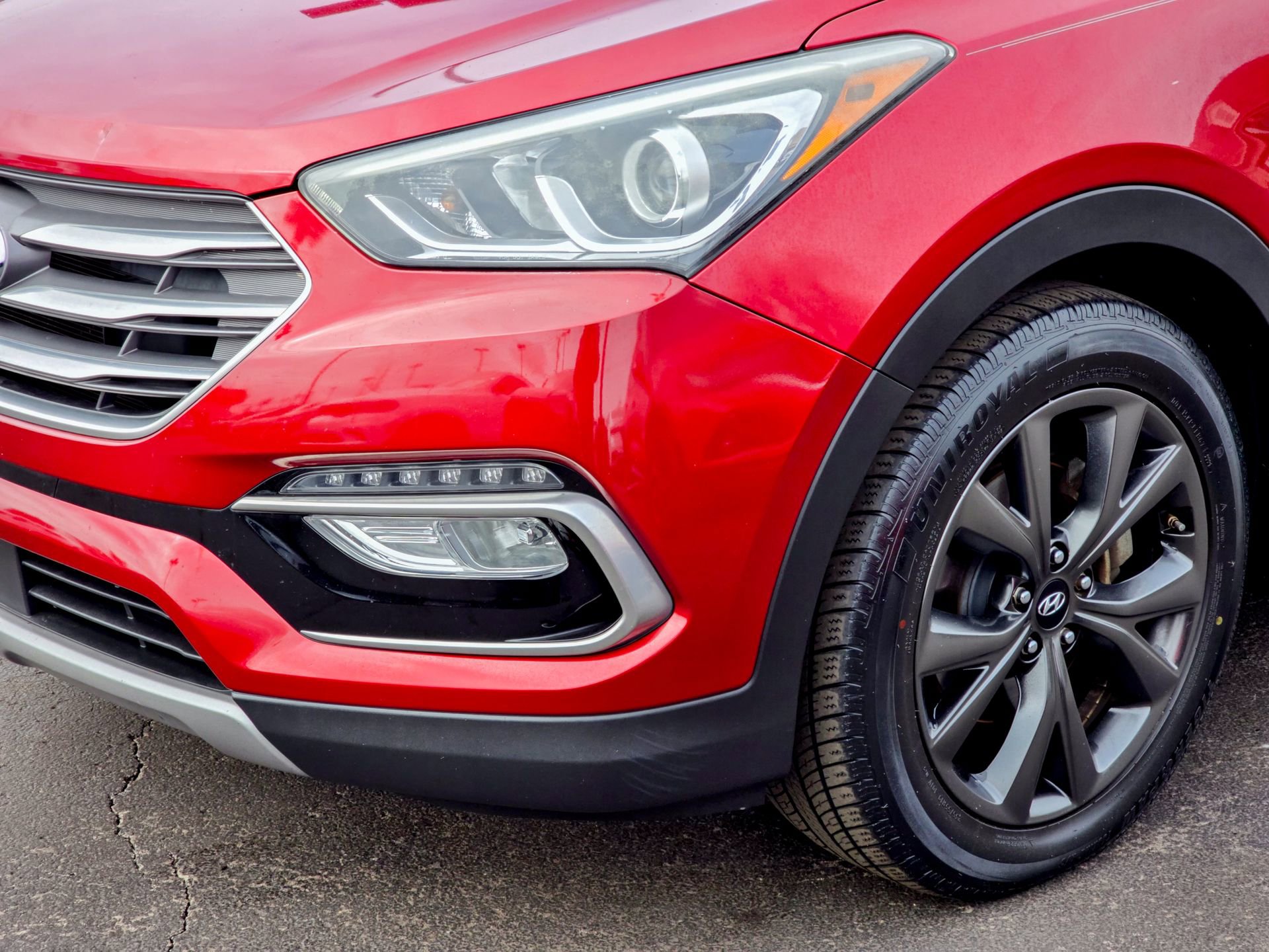 Used 2017 Hyundai Santa Fe Sport w/ 2.0T Ultimate Tech Package 05 image 5